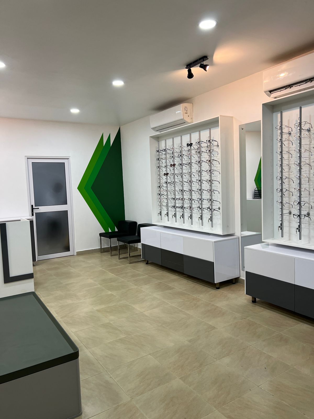 Óptica de Saúde Visual - Vista 2